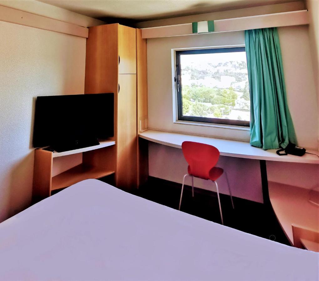 Hotel Ibis Leiria Fatima מראה חיצוני תמונה