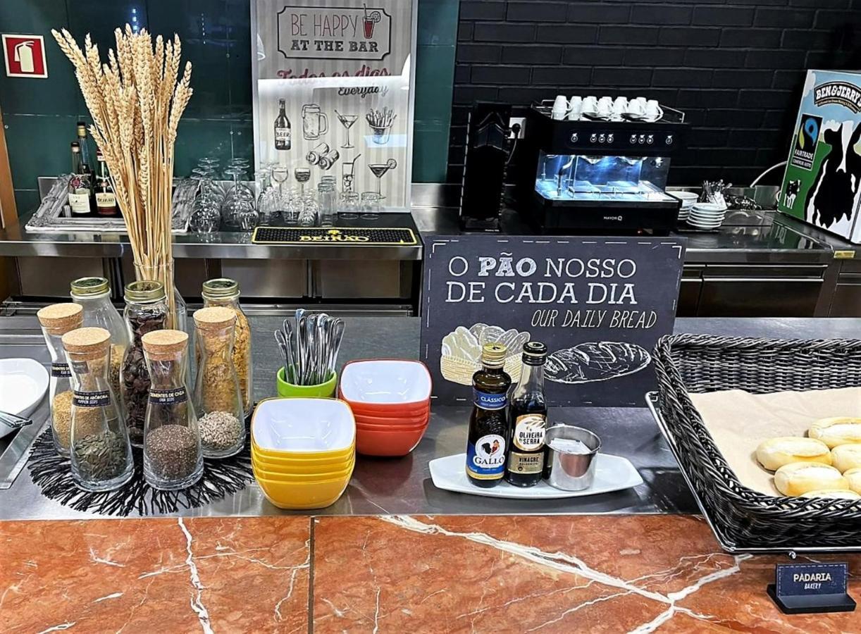 Hotel Ibis Leiria Fatima מראה חיצוני תמונה