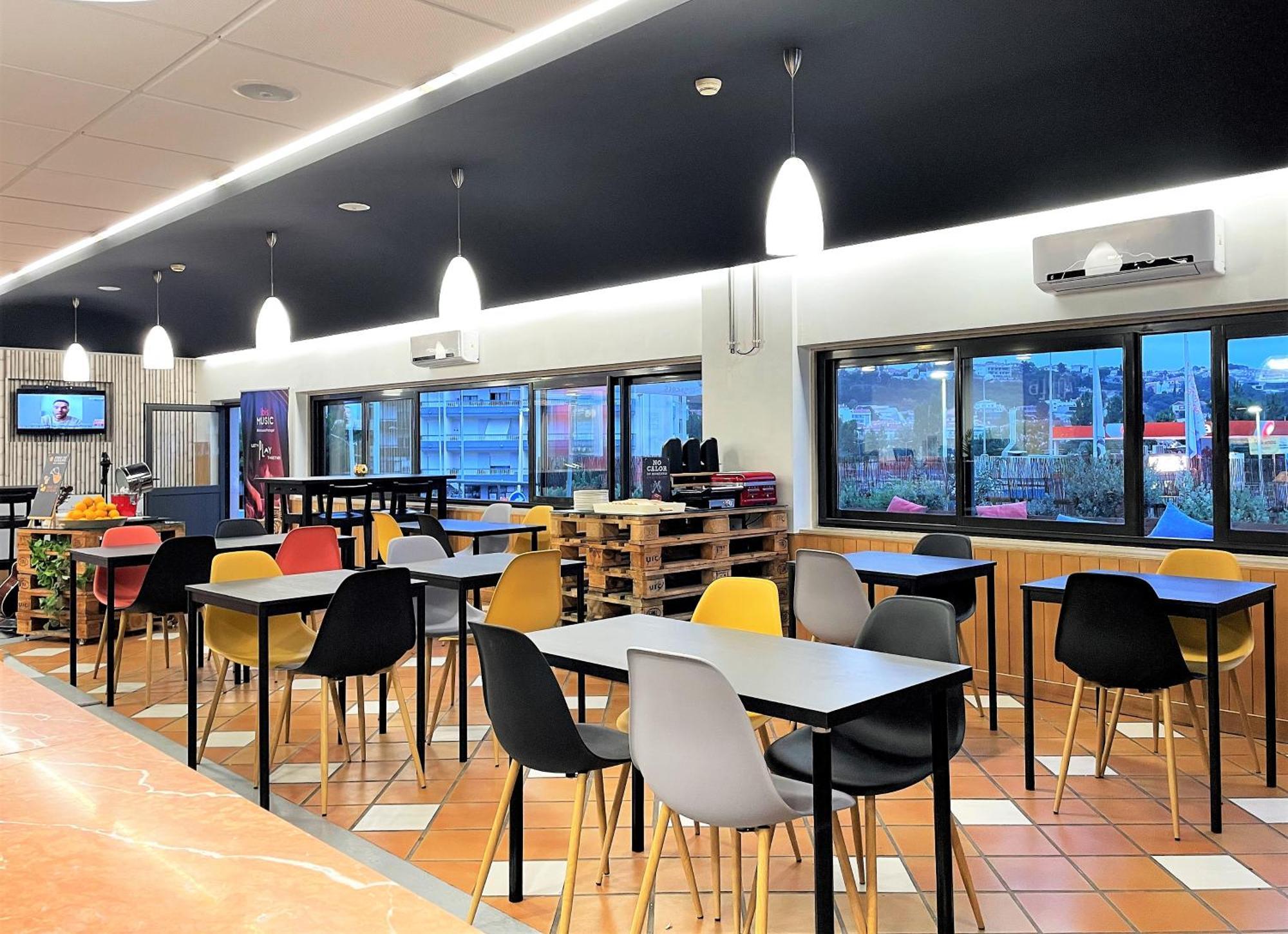 Hotel Ibis Leiria Fatima מראה חיצוני תמונה
