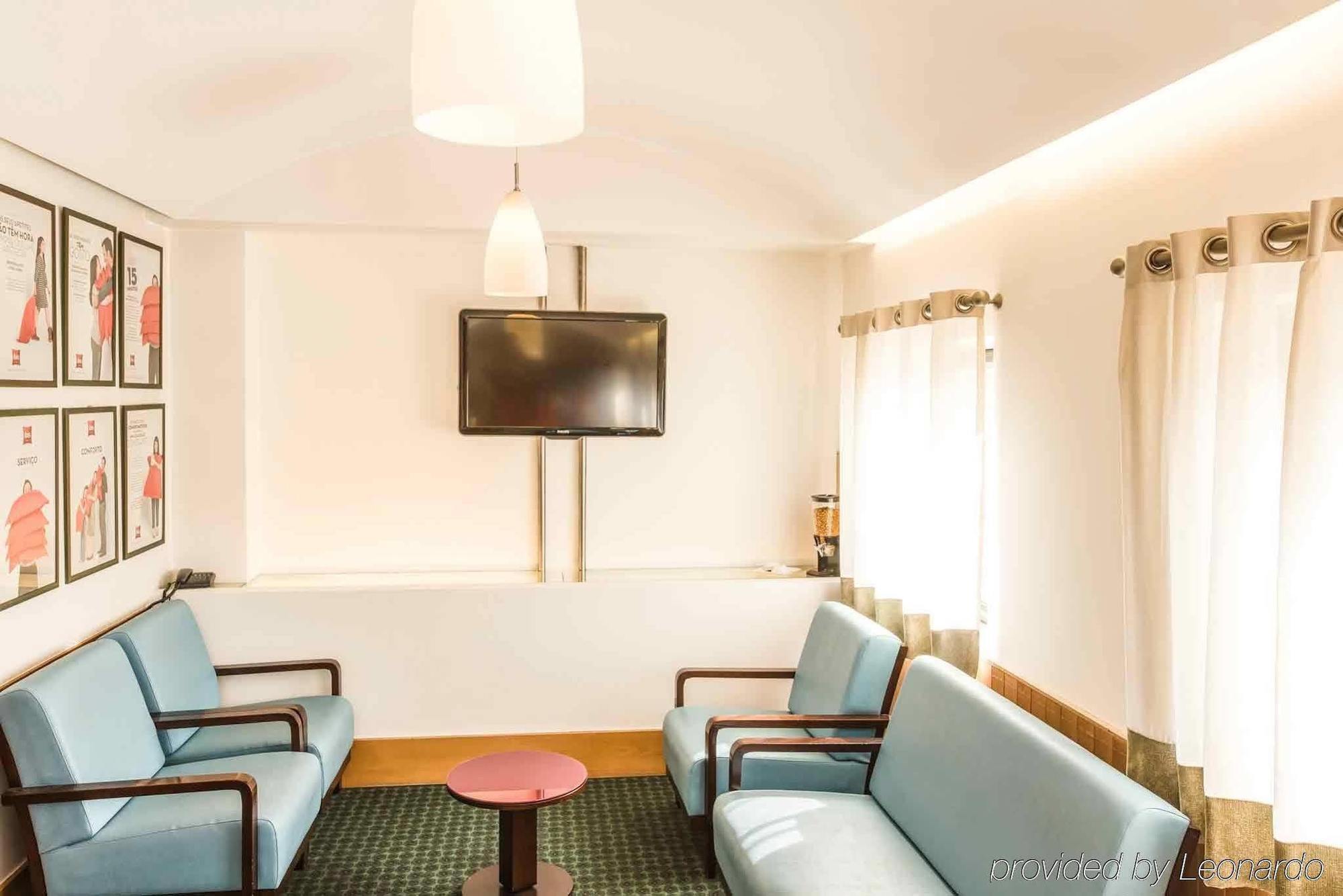 Hotel Ibis Leiria Fatima מראה חיצוני תמונה