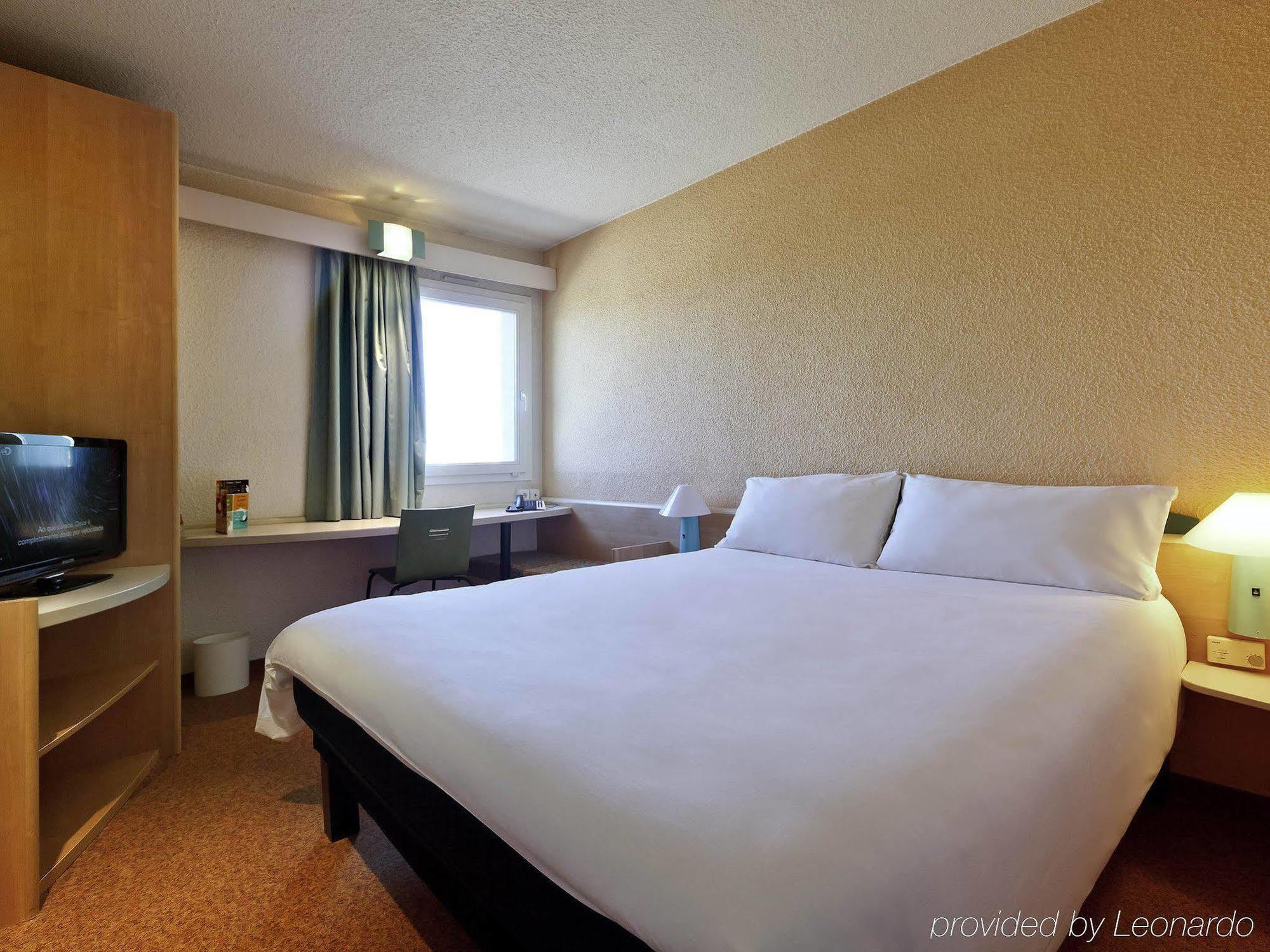 Hotel Ibis Leiria Fatima מראה חיצוני תמונה